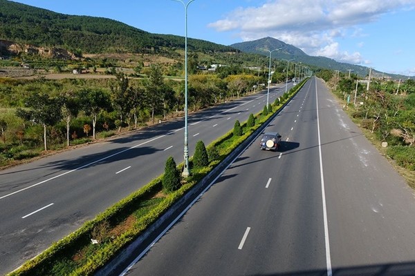 Lâm Đồng đề nghị giao 2.000 tỷ đồng vốn đầu tư công cho Cao tốc Tân Phú - Bảo Lộc